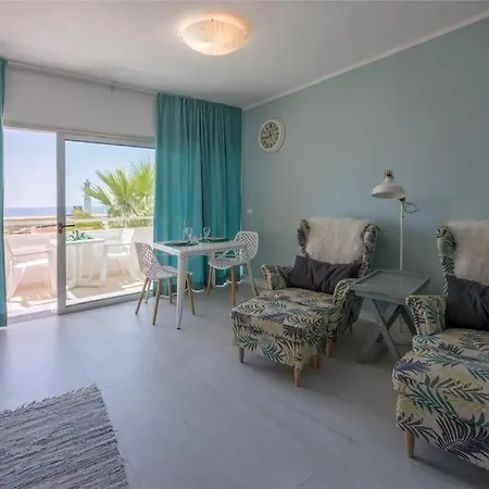 300 M Beach, Ocean View, Refined, Wi-fi, Fiber Apartment Morro Jable